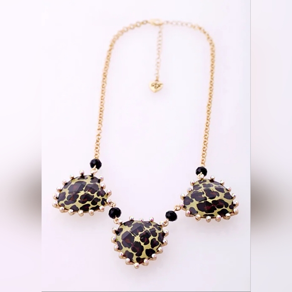 Gold plated Leopard crystal heart horseshoe charm necklace choose 1 - Picture 8 of 16